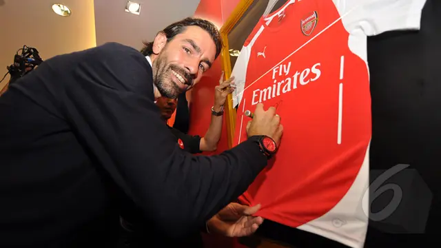 Robert Pires