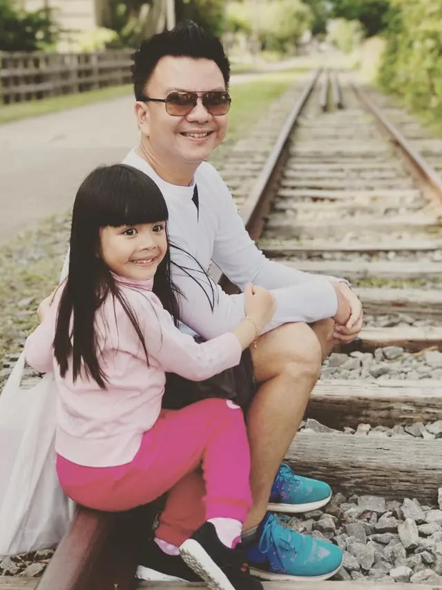 [Bintang] Shakira Aurum dan Jerry Aurum