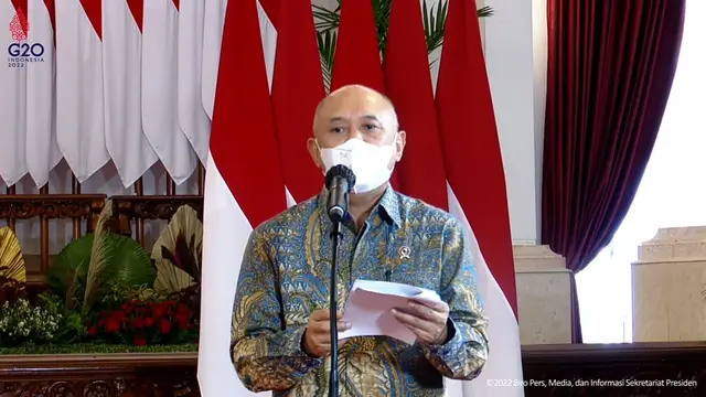 Menteri Koperasi dan Usaha Kecil Menengah Teten Masduki dalam Rapat Koordinasi Nasional Transformasi Digital dan Pendataan Lengkap Koperasi dan UMKM.