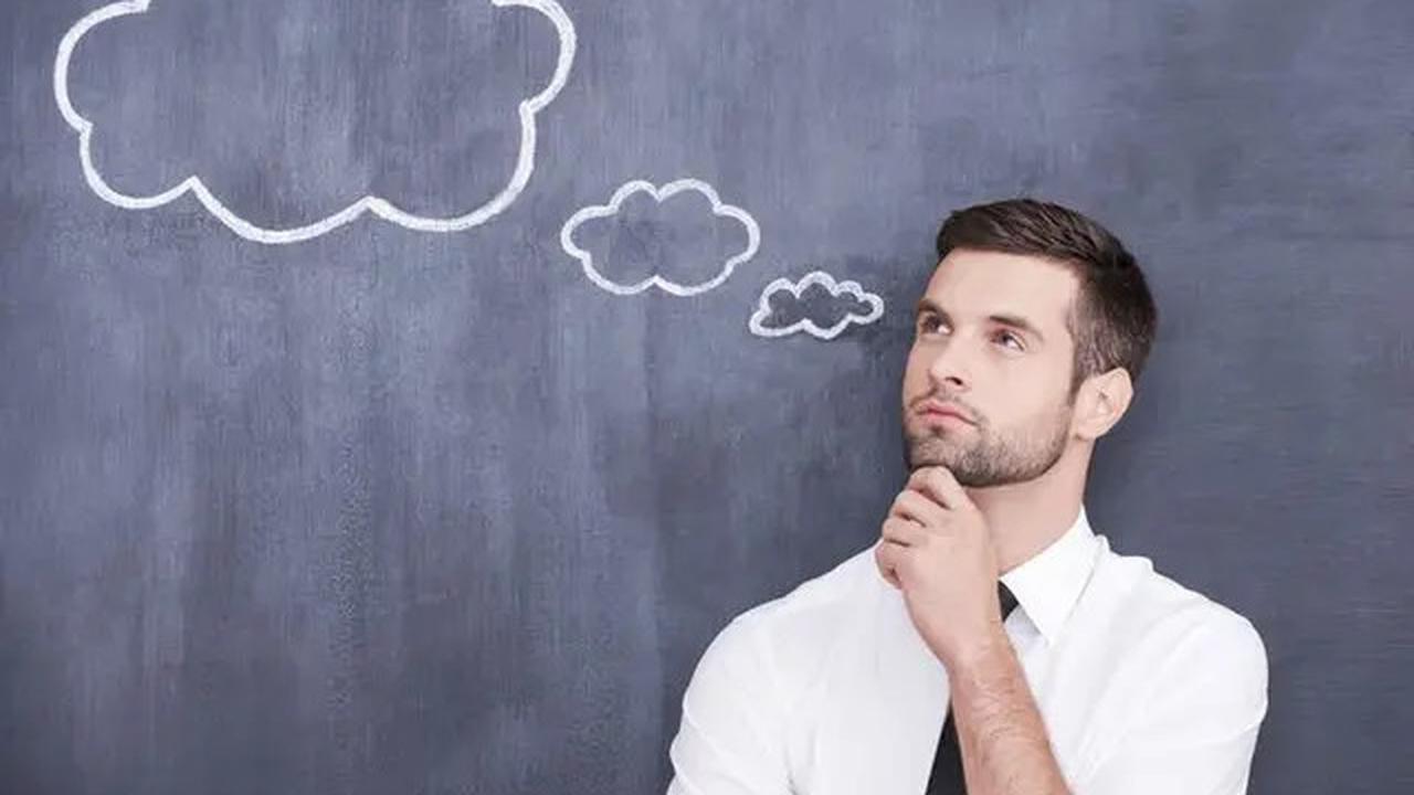 Ciri-Ciri Orang dengan Otak Cerdas Meski Berpenampilan Sederhana