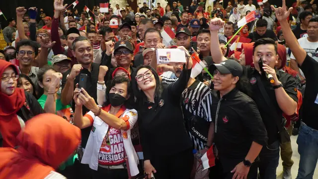 Deklarasi Nasional Laju Indonesia #GAMA2024 digelar pada hari ini, Sabtu (11/11/2023) di Graha Mahameru, Surabaya, Jawa Timur (Jatim). GAMA merupakan akronim dari nama bakal capres dan bakal calon cawapres Ganjar Pranowo-Mahfud Md.