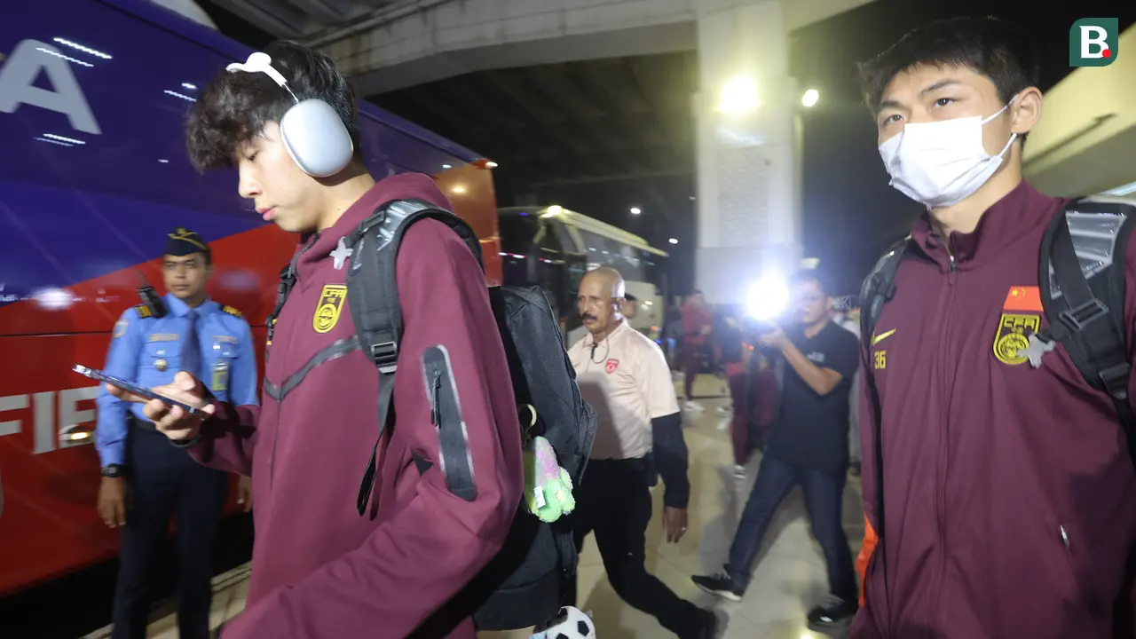 Foto: Dipimpin Branko Ivankovic, Timnas China Tiba di Indonesia