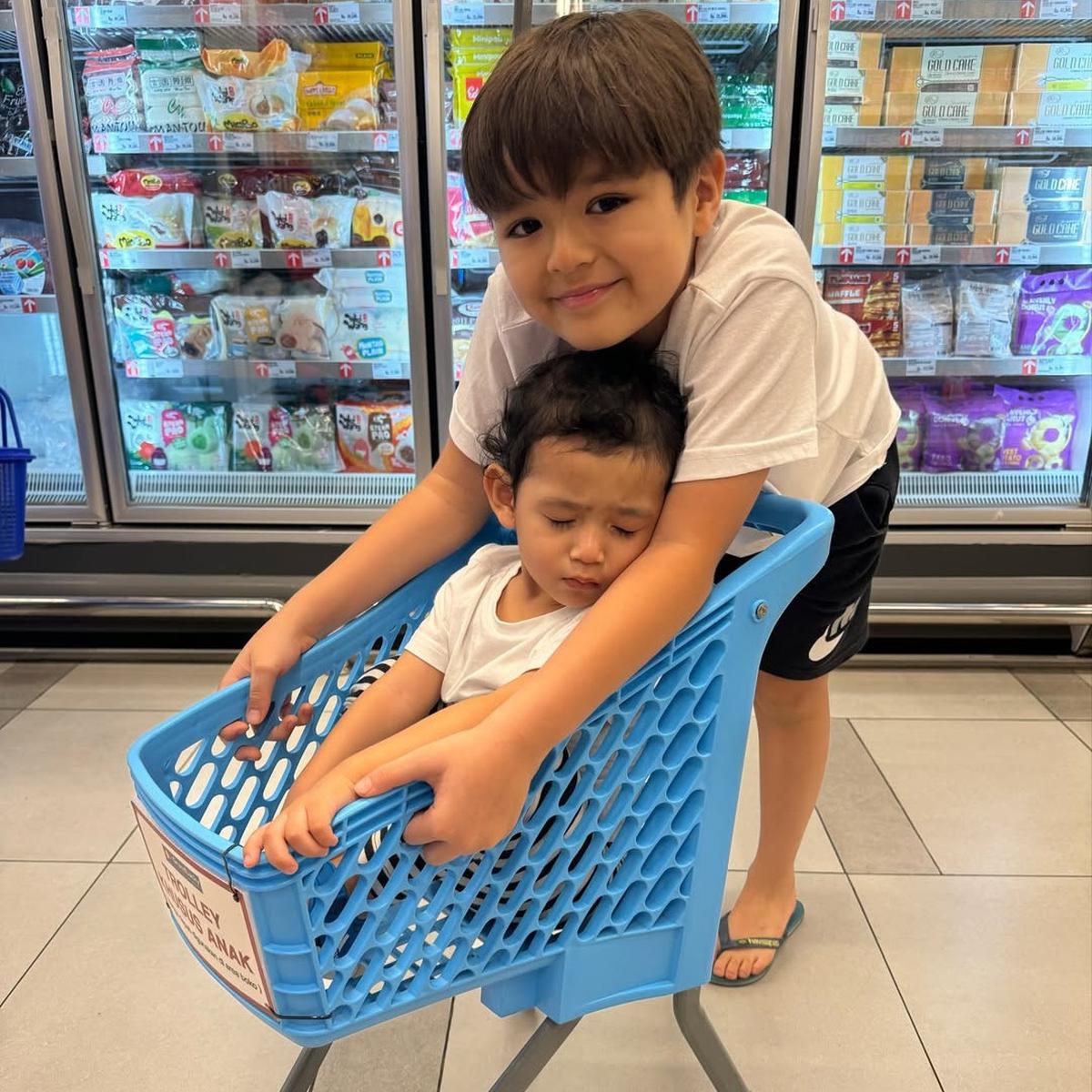 Sayang Adik, Jessica Iskandar Sebut El Barack Mau Belikan Don Verhaag Mainan Pakai Uangnya Sendiri