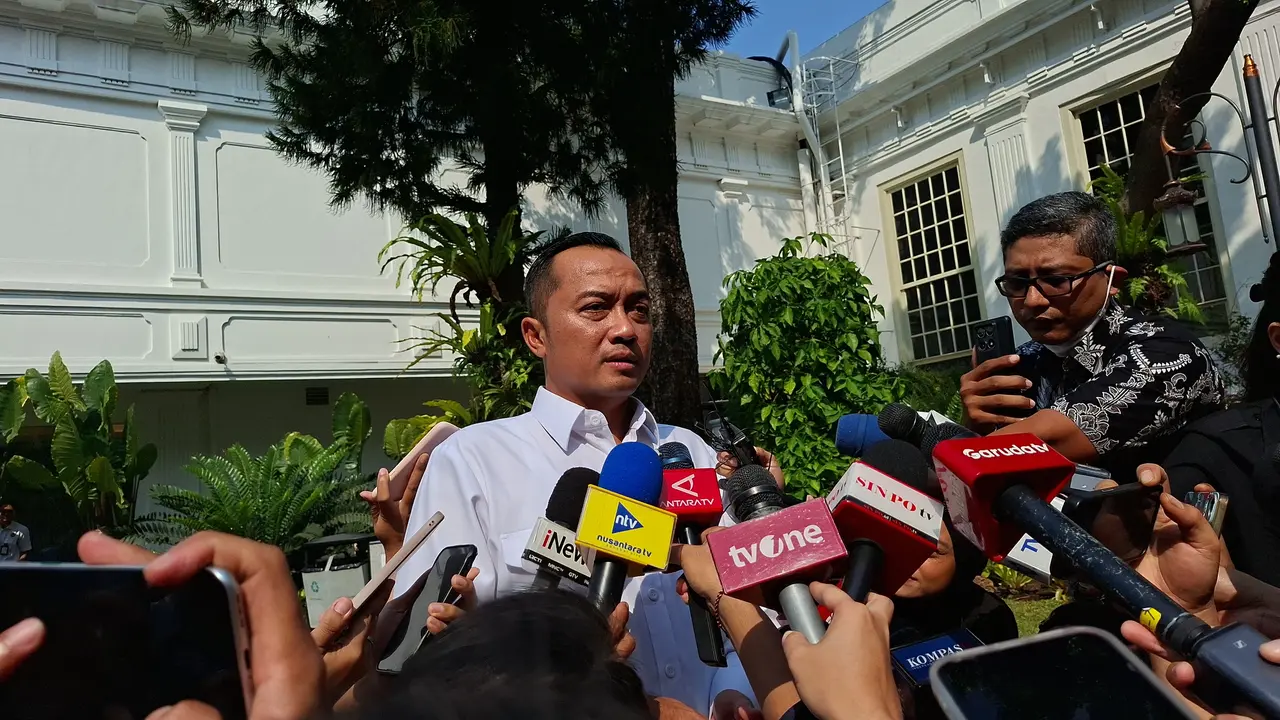 Prabowo Kumpulkan Menteri-Wamen di Istana, Bahas Apa?