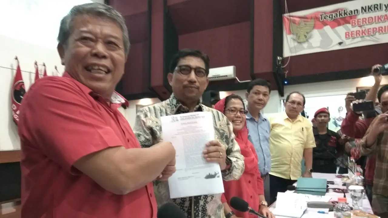 Mantan Kapolda Jawa Timur, Irjen (Purn) Pol Machfud Arifin ditunjuk menjadi ketua Tim Kampanye Daerah (TKD) Jokowi-Ma'ruf Amin