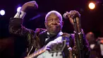 Gitaris dan penyanyi blues ternama, BB King, meninggal dunia dalam usia 89 tahun pada Kamis (14/5/2015) waktu setempat di Las Vegas, Amerika Serikat. (REUTERS/Valentin Flauraud)