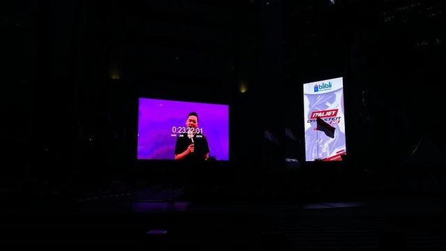 Interaktif Zenius Gelar Tanya Jawab Dengan Pejalan Kaki Lewat Videotron Tekno Liputan6 Com