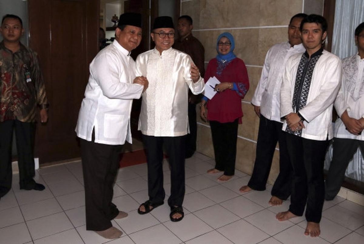 Presiden Jokowi hadiri buka puasa bersama di rumah Ketua MPR