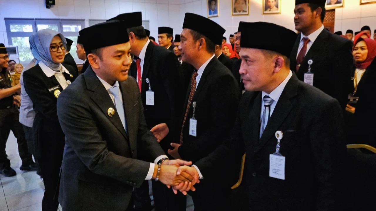 Beda Nasib 2 Mantan Ajudan Jokowi Usai Rotasi Jabatan di Pemkot Solo