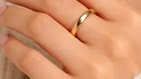 10 Desain Cincin Emas yang Mudah Dijual Kembali, Investasi Aman Masa Depan