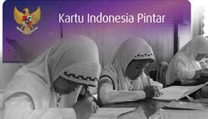 Manfaat Program Indonesia Pintar (PIP) telah banyak dirasakan masyarakat, salah satu penerima manfaatnya adalah Maya Rosa, siswi kelas VIII SMPN 4 Ciemas, Kabupaten Sukabumi.