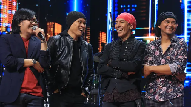 [Fimela] Dewa 19 di Grand Final Indonesian Idol X