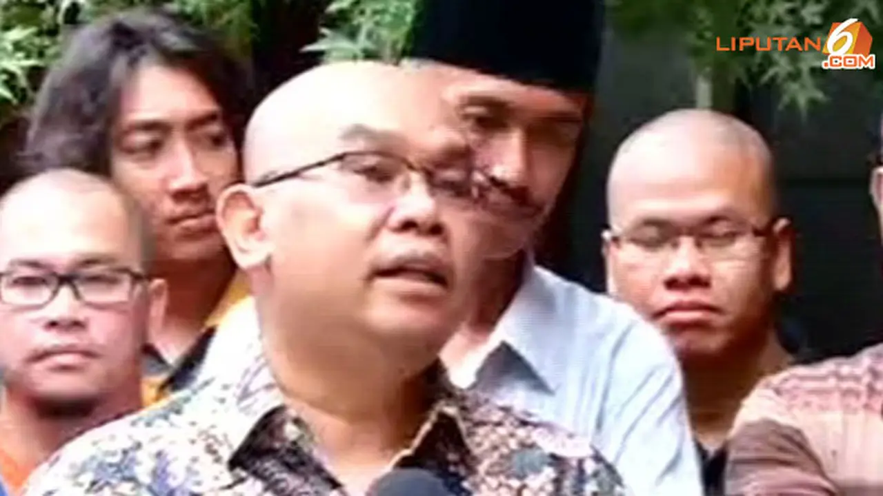 akasi-gundul-131217c.jpg