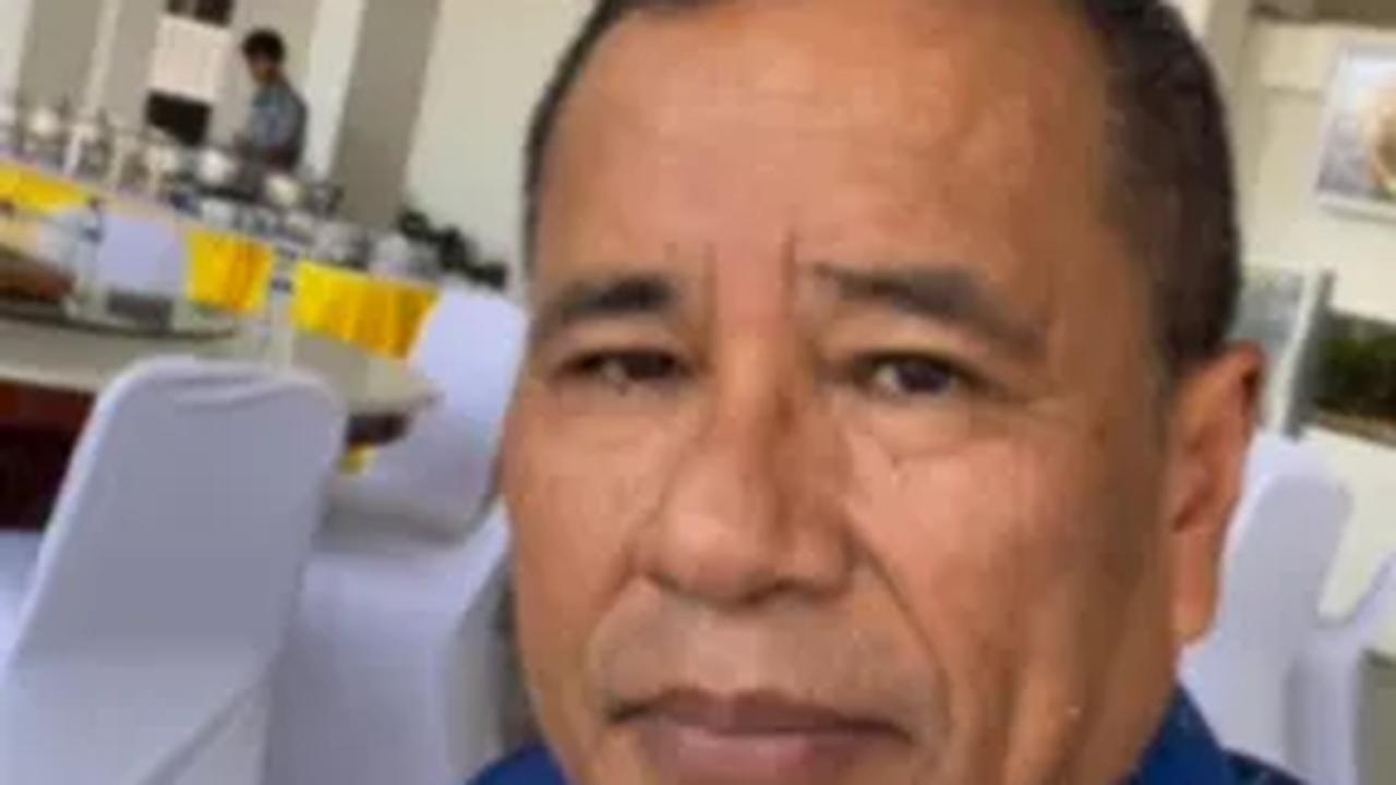 Arinal Djunaidi secara khusus mengundang pengacara kondang Hotman Paris Hutapea makan siang bersama di rumah dinasnya yang berada di pesisir pantai.