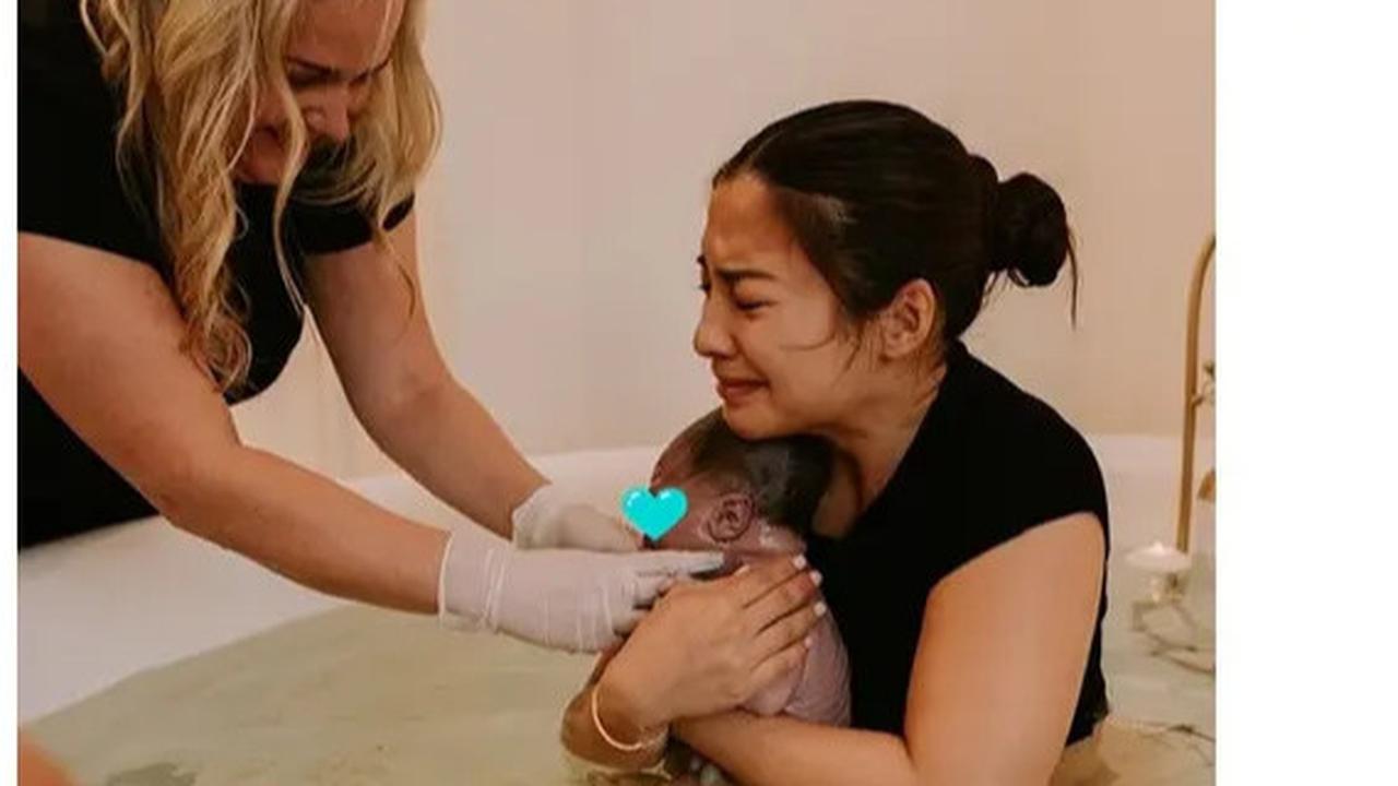 Momen-Momen Haru Nikita Willy saat  Melahirkan Anak Kedua di Amerika Serikat Pakai Metode Water Birth