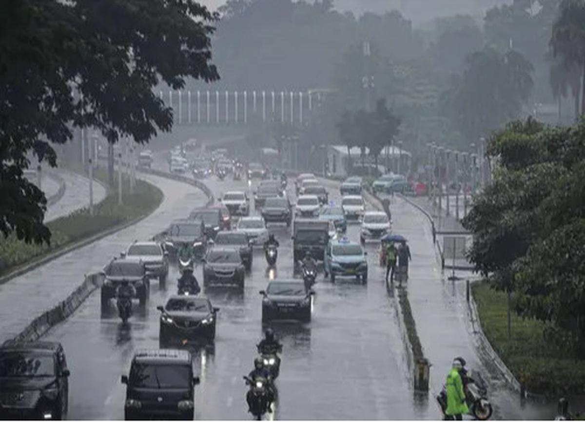 Hujan Lebat Guyur Jakarta Pekan Ini, BMKG Prediksi Cuaca EkstremMasihBerlanjut