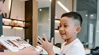 7 Model Rambut Anak Laki-Laki Keren dan Trendi 2025, Bikin Si Kecil Makin Stylish