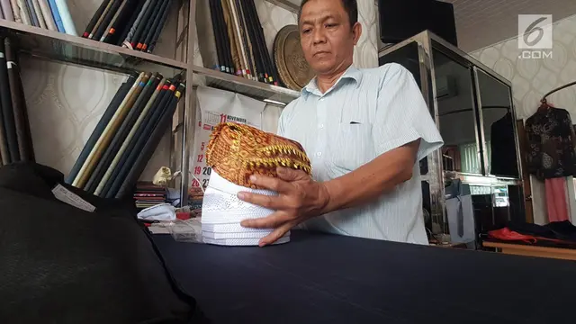 41 Baju Raja Adat Disiapkan untuk Ngunduh Mantu Kahiyang-Bobby