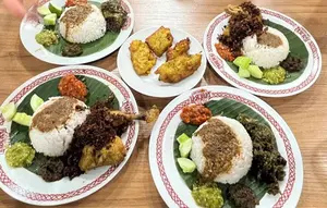 15 Rekomendasi Tempat Makan Viral di Kemang 2026, dari Warung Kaki Lima Legendaris sampai Kafe Estetik