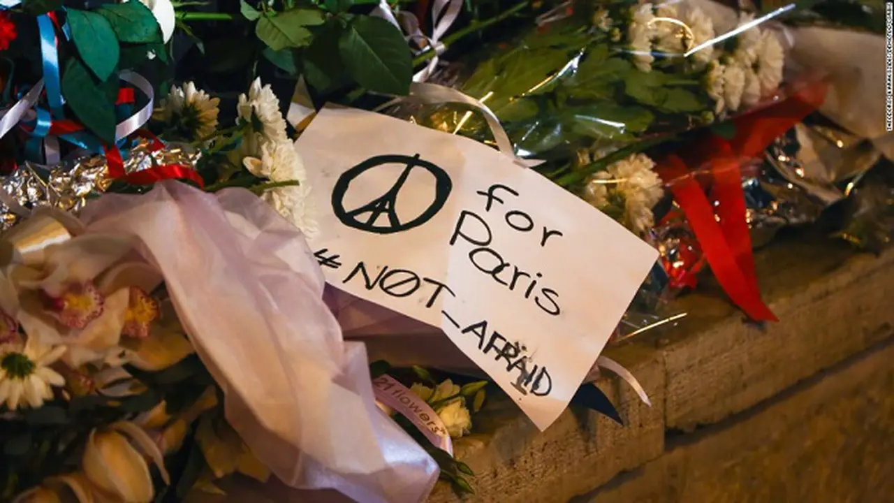 Jean Jullien, Aktor di Balik Simbol "Peace for Paris"