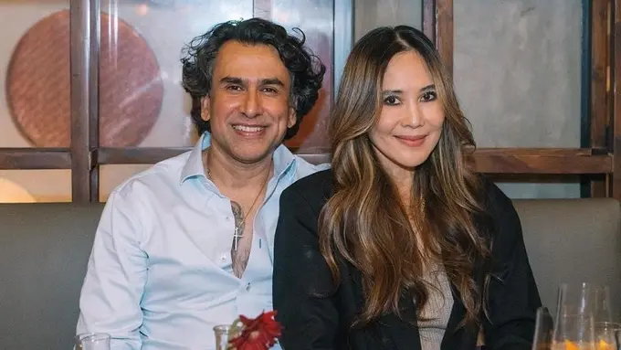 Pasangan artis memilih menikah di luar negeri karena berbeda agama. (Foto: Jeremy Thomas dan Ina Indayanti/Instagram/@jeremythomas_jt)