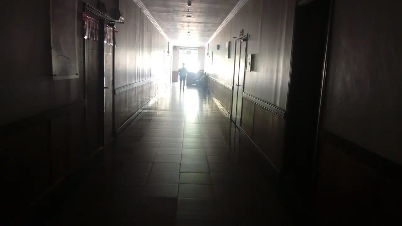 Dari Gedung DPRD hingga Jalan Raya, Blackout Batam Ganggu Aktivitas dan Picu Kemacetan