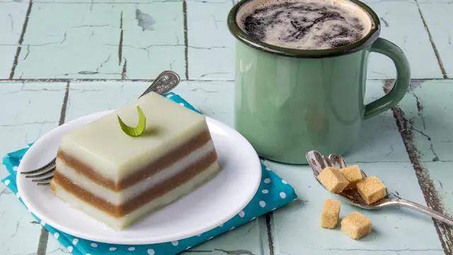 12 Jajanan Legendaris yang Cocok Untuk Masing-masing Zodiak Berbuka Puasa