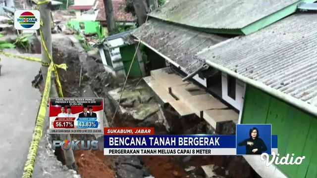 Sebanyak 150 warga Sukabumi, Jawa Barat, mengungsi karena rumah mereka terdampak tanah bergerak yang mencapai 8 meter.