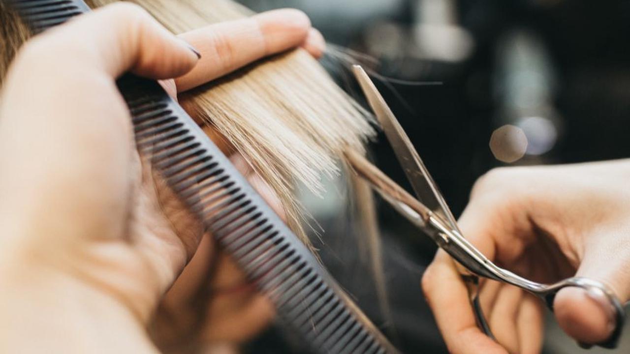 Potong Ujung Rambut Secara Rutin