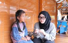 Potret Putri Delina Berkunjung ke Rumah Bintang Anak Teddy Pardiyana, Sang Adik Sempat Malu tapi Ternyata Cepat Akrab