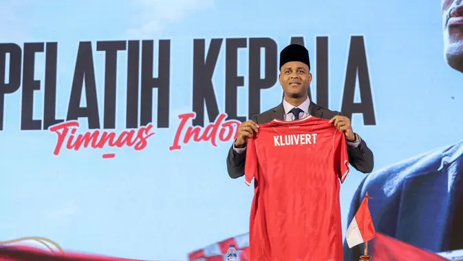 Timnas Garuda Terbang Tinggi Bersama Kluivert: Rahasia Menuju Piala Dunia 2026