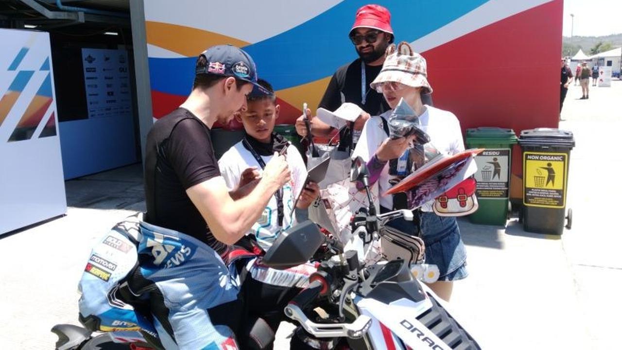 Fakta Unik MotoGP Indonesia 2025: Kehadiran Pelajar Bikin Sirkuit Mandalika Makin Meriah