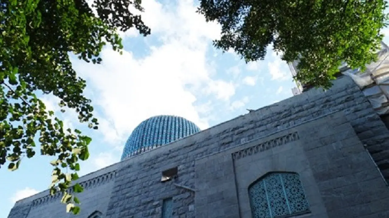 Masjid Biru masih berdiri tegak di Sankt Petersburg (RBTH)