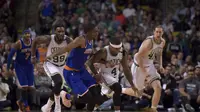 Boston Celtics meraih kemenangan 100-91 atas New York Knicks dalam lanjutan NBA di TD Garden, Boston, Senin (28/12/2015) pagi WIB. (USA TODAY Sports/Bob DeChiara)