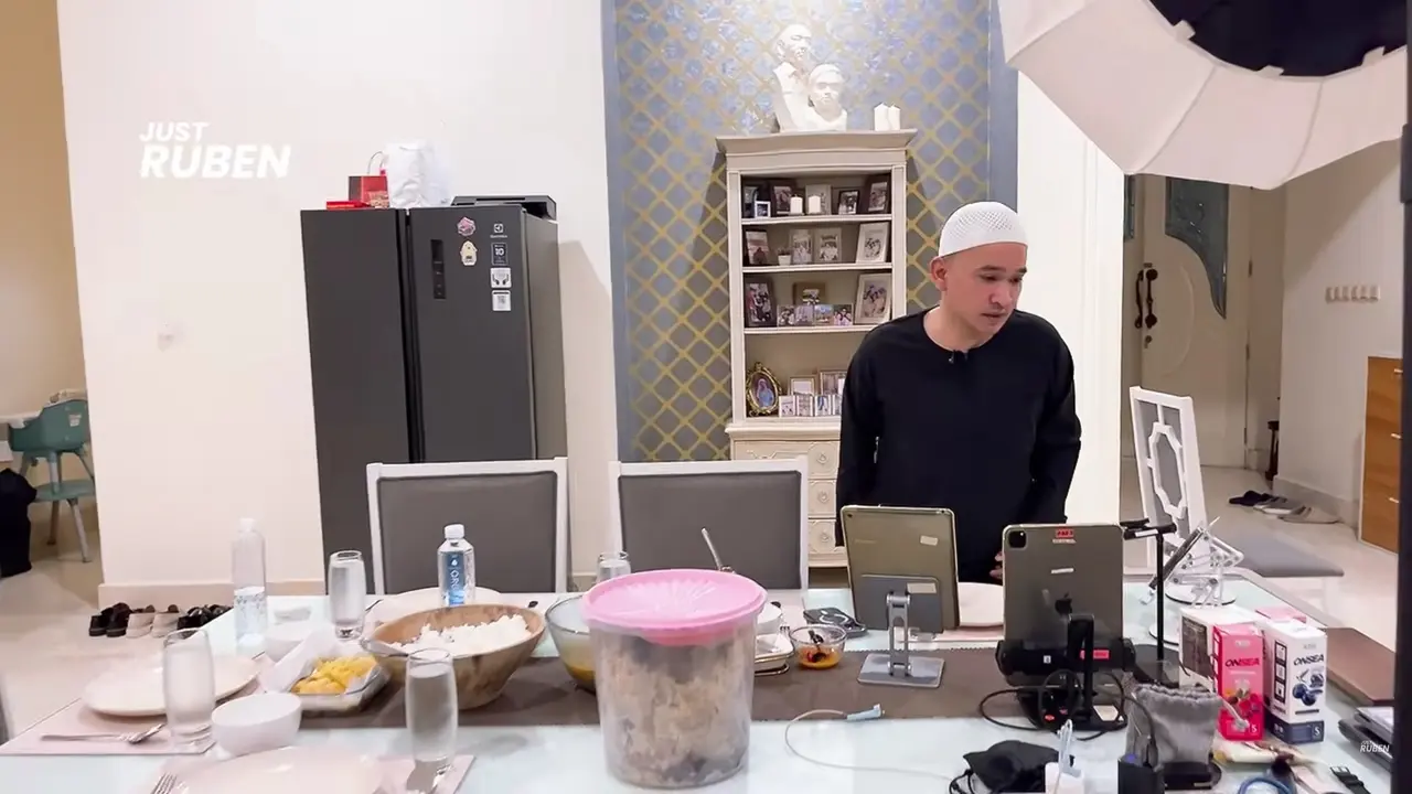 Potret Ruang Makan di Rumah Ruben Onsu