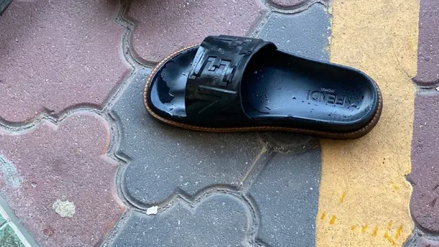 Sandal