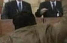 Jurnalis Irak yang Lempar George Bush dengan Sepatu Tawarkan Hadiah Kepada Siapa Saja yang Berani Lempar Joe Biden