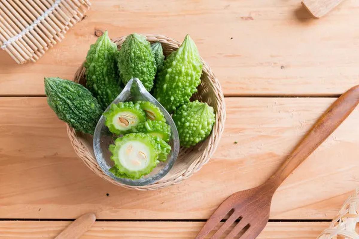 Hilangkan Rasa Pahit pada Pare Tanpa Garam, Cukup Pakai Satu Bahan Dapur Ini!