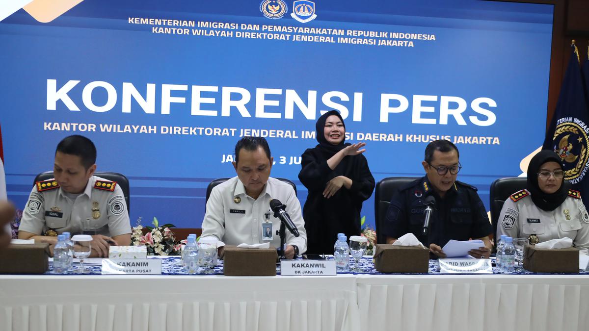 Viral Tolak Bayar Makan di Kafe, WNA Inggris Ditangkap Imigrasi