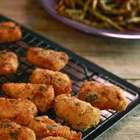 Yuk, simak resep garlic chicken nugget untuk camilan!