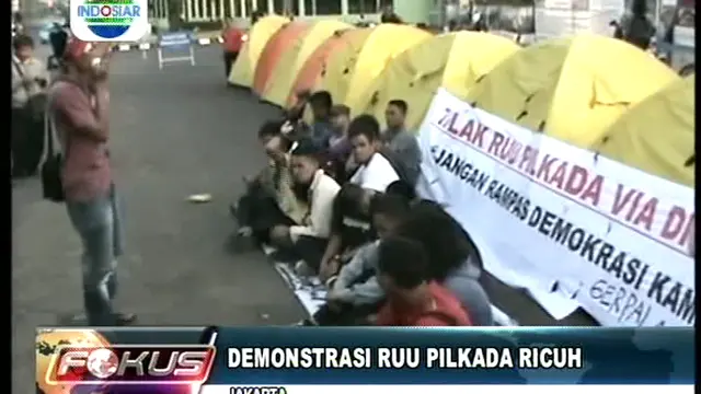 Demonstrasi RUU Pilkada Ricuh