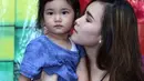 Ayu Ting Ting membantah tentang kabar pria yang berprofesi sebagai PNS (Pegawai Negri Sipil) yang telah dijodohkan oleh ayahnya. (Nurwahyunan/Bintang.com)