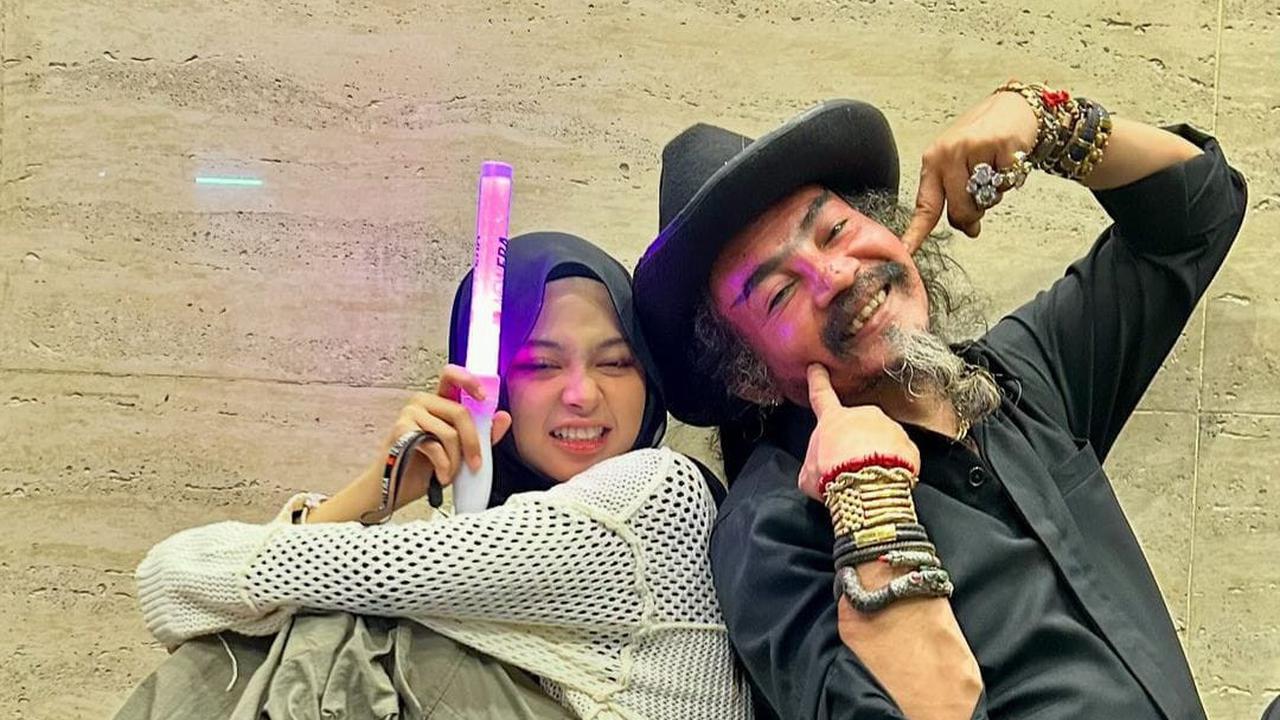 Profil dan Potret Cantik Kesya Tamara Anak Limbad yang Curi Perhatian Nonton Konser JKT48