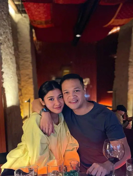 <p>Banyak netizen yang menyebut Naysila dan Arfito sebagai pasangan yang serasi. Wajar jika pasangan ini didoakan cepat menikah. [Foto: Instagram/fitohtg]</p>