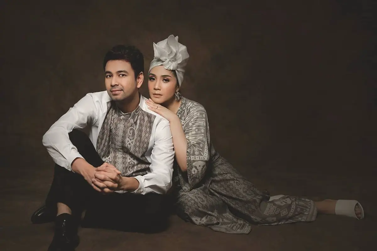 Raffi Ahmad dan Nagita Slavina. (Foto: Rio Motret dari Instagram @raffinagita1717)
