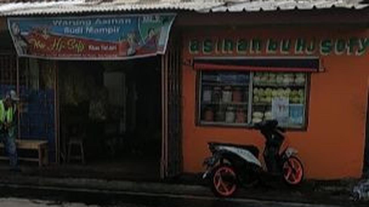 Warung Asinan di Tangerang Ini Legendaris Sejak 1975, Selalu Antre dan Cocok untuk Berbuka Puasa