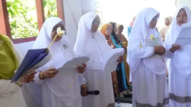6 Momen Akikah Anak Indah Permatasari, Sederhana di Kampung Halaman Arie Kriting