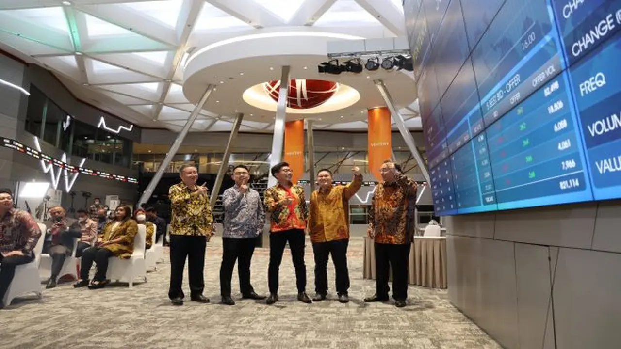 PT Venteny Fortuna International Tbk mencatatkan saham perdana dengan kode saham VTNY pada Kamis,  (15/12/2022).