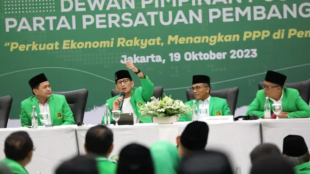 Ketua Badan Pemenangan Pemilu (Bappilu) Partai Persatuan Pembangunan (PPP) Sandiaga Uno menghadiri Rapat Pimpinan Nasional (Rapimnas) VIII PPP dengan tema "Perkuat Ekonomi Rakyat, Menangkan PPP di Pemilu 2024" di Hotel Mercure Ancol, Jakarta, Kamis (19/10