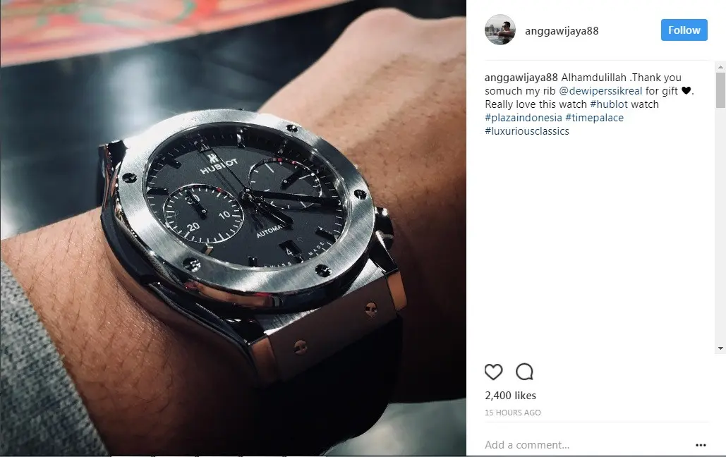 Dewi Perssik beri hadiah suami sebuah jam tangan mewah (Foto: Instagram)